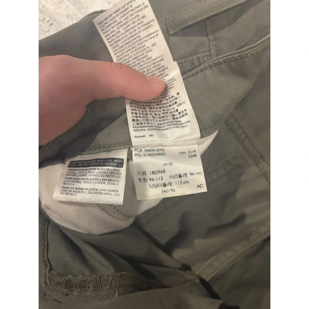 Levis Cargo Shorts Mens 38x12 Khaki Olive Green Pockets Workwear